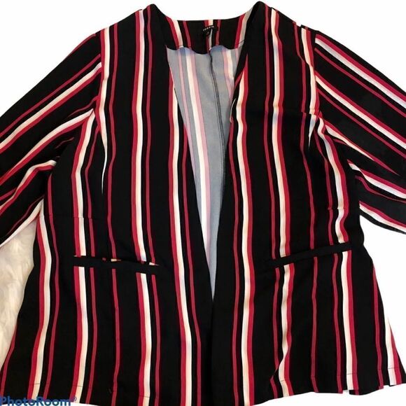 Torrid Open Blazer Size 6X Black Fuchsia Stripe - Picture 1 of 6